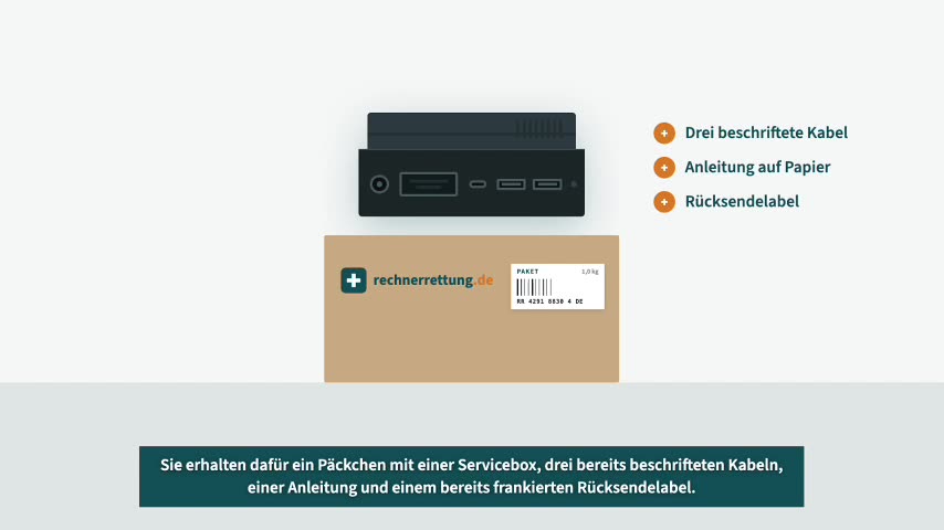 Standbild aus dem Erklärvideo: die dunkle Servicebox über einem Versandkarton mit rechnerrettung.de-Aufkleber und Paketetikett, daneben die Stichpunkte „Drei beschriftete Kabel“, „Anleitung auf Papier“ und „Rücksendelabel“.